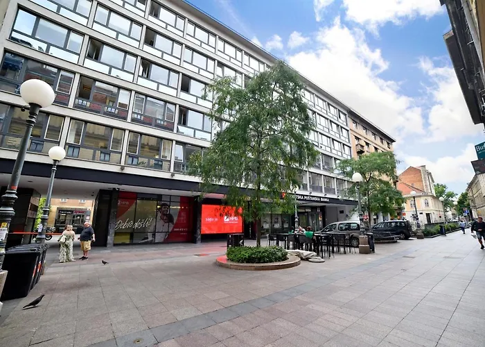 Manuela Varsavska Studio Apartments